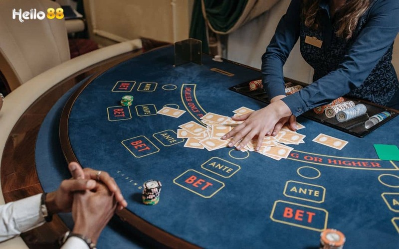 Quy tắc cá cược Baccarat tại nền tảng HELLO88 